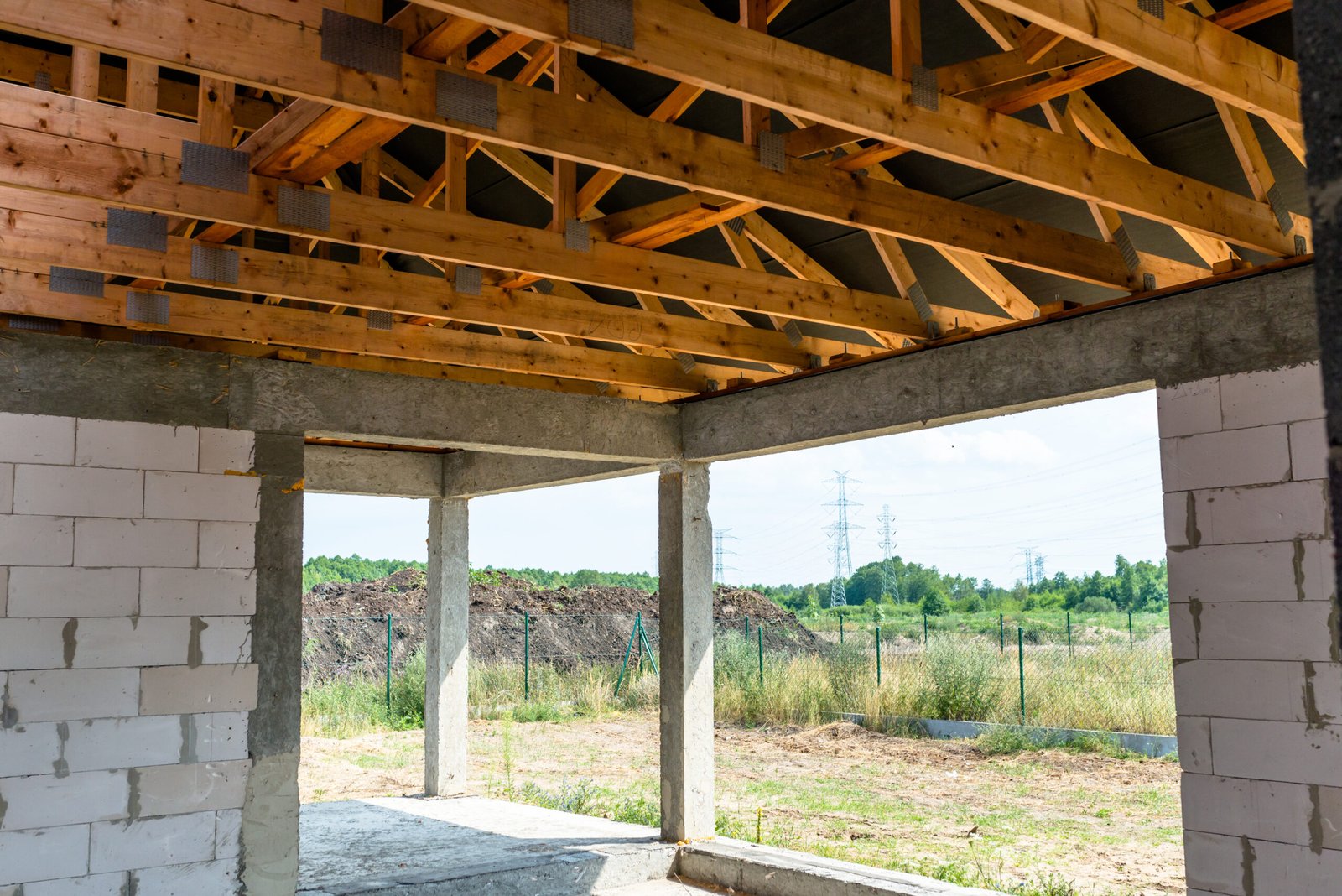 roof-trusses-covered-with-membrane-detached-house-construction-visible-roof-elements